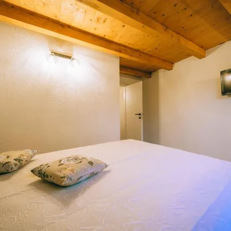 Trebocconi Stone House With Rooftop Jacuzzi 20m From Sea * Tribunj (Sibenik-Knin)