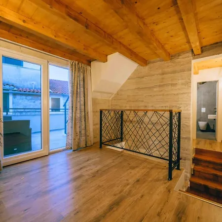 Trebocconi Stone House With Rooftop Jacuzzi 20m From Sea Villa *